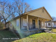 3066 S GREEN