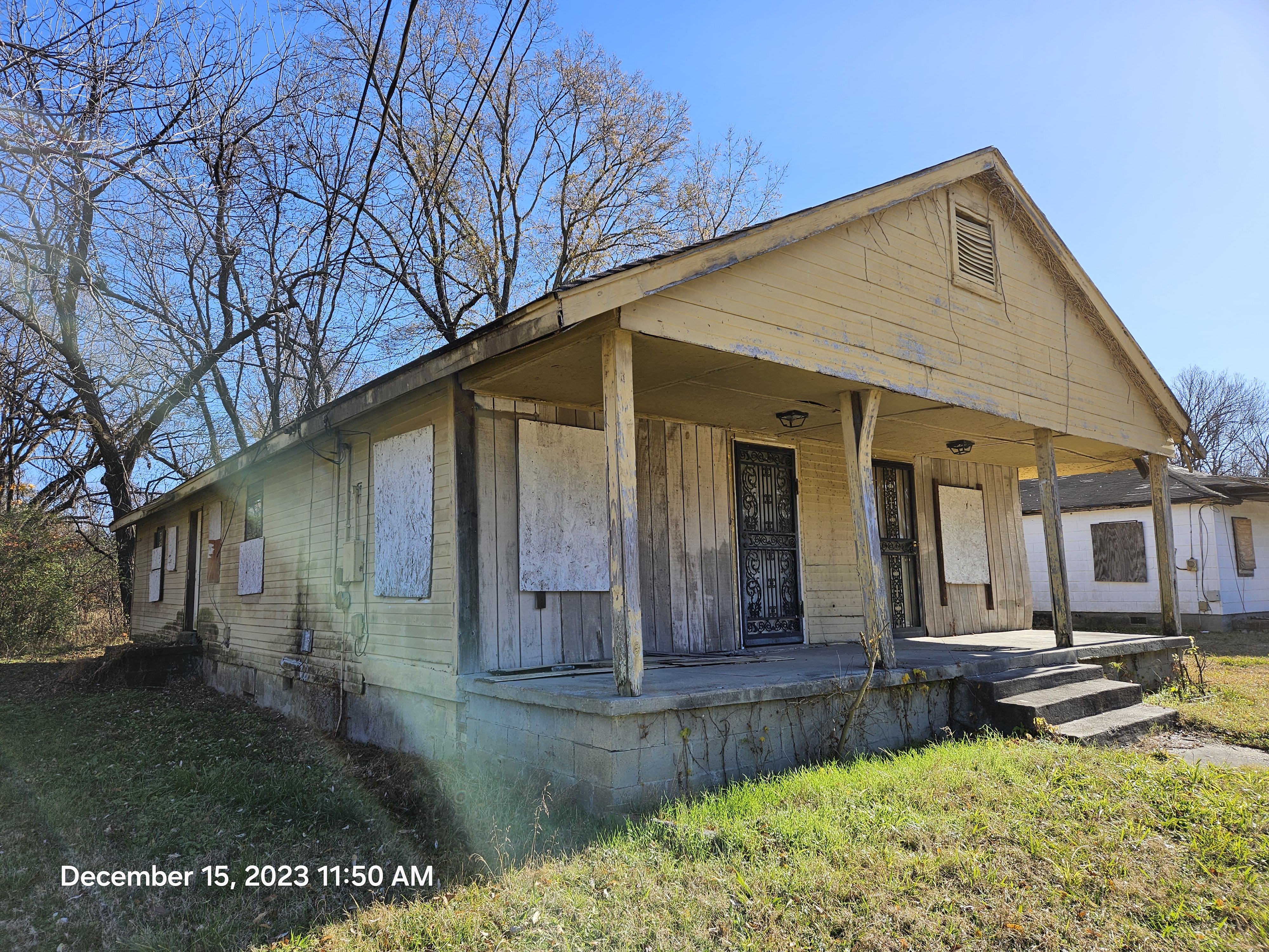 3066 S GREEN