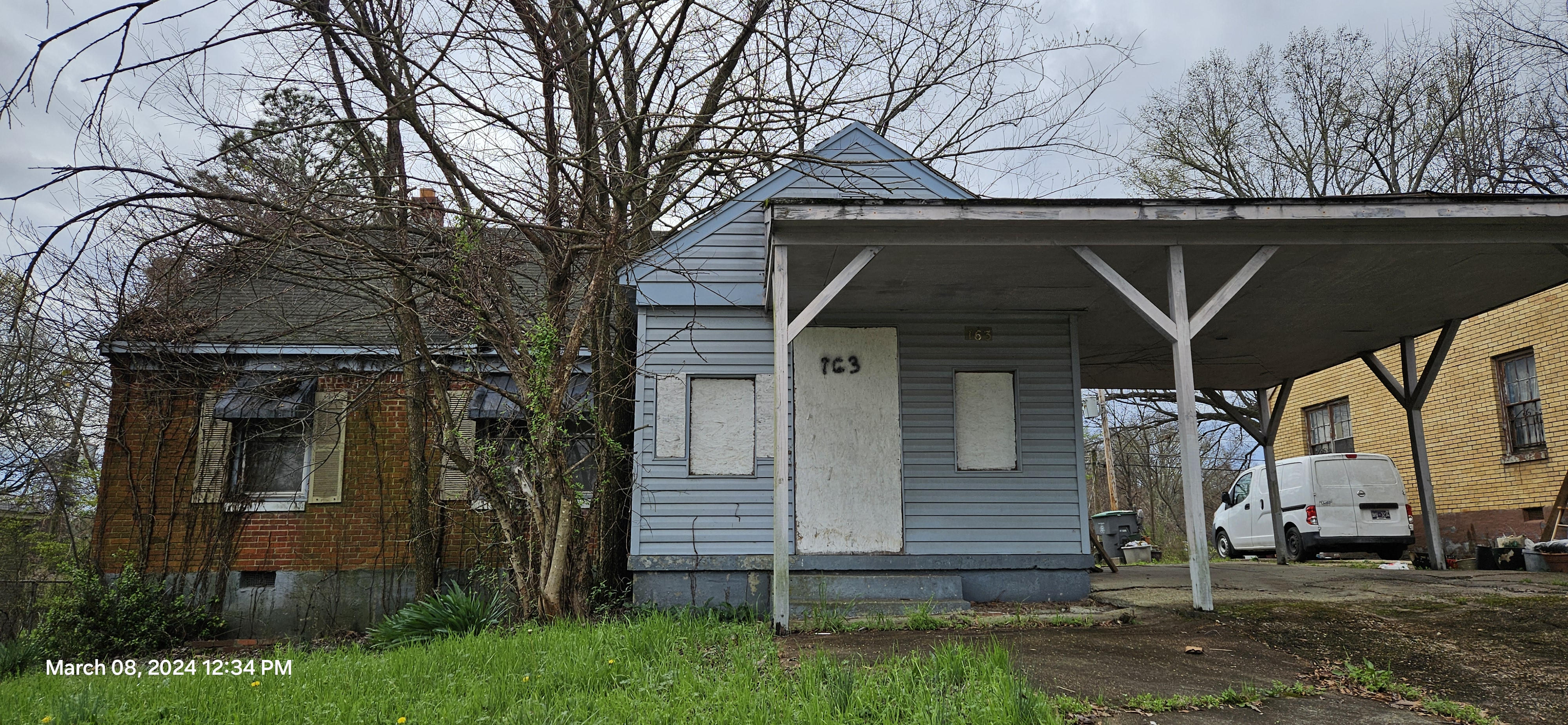 163 E FERNWOOD