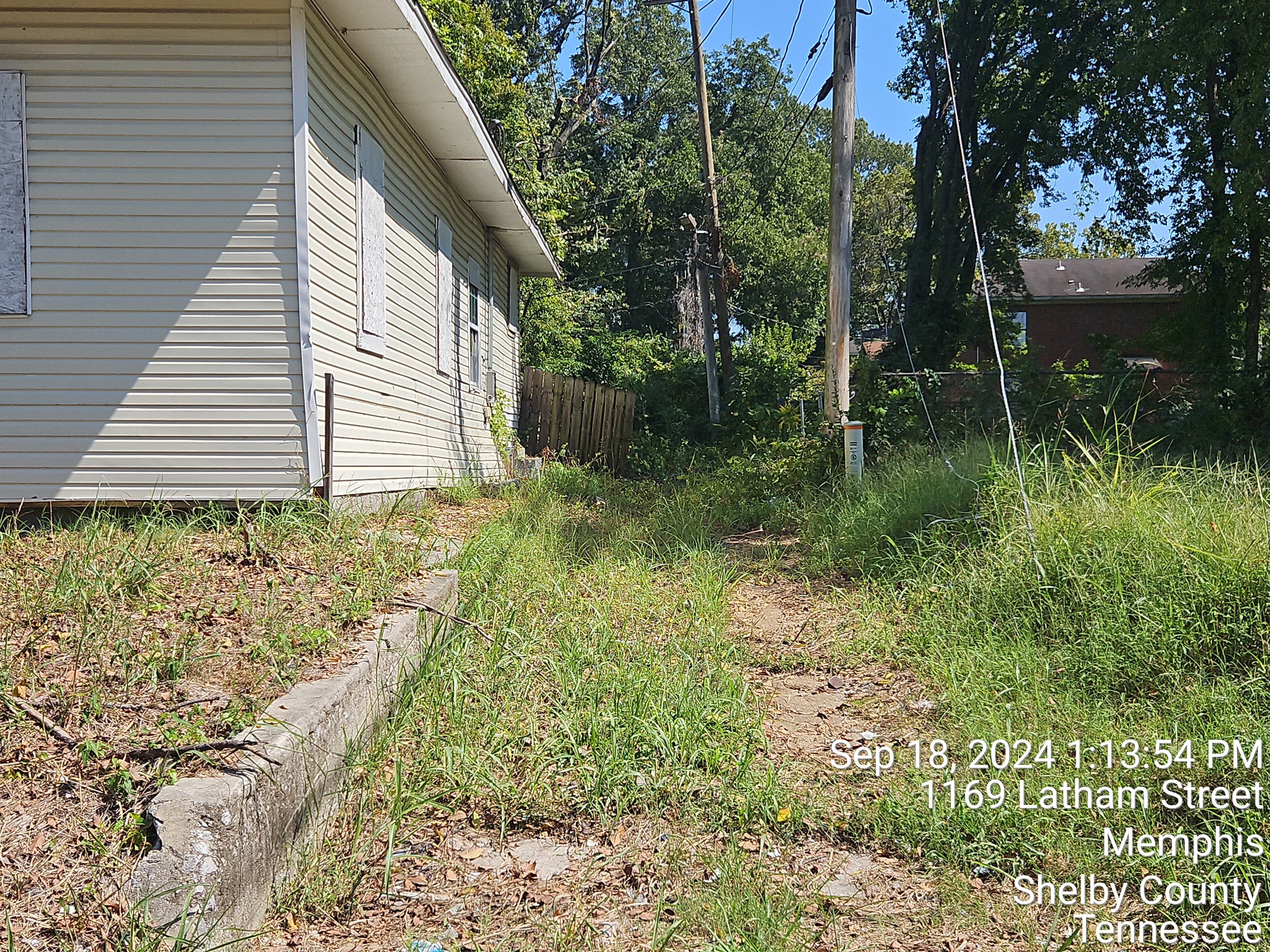 1170 Latham photo