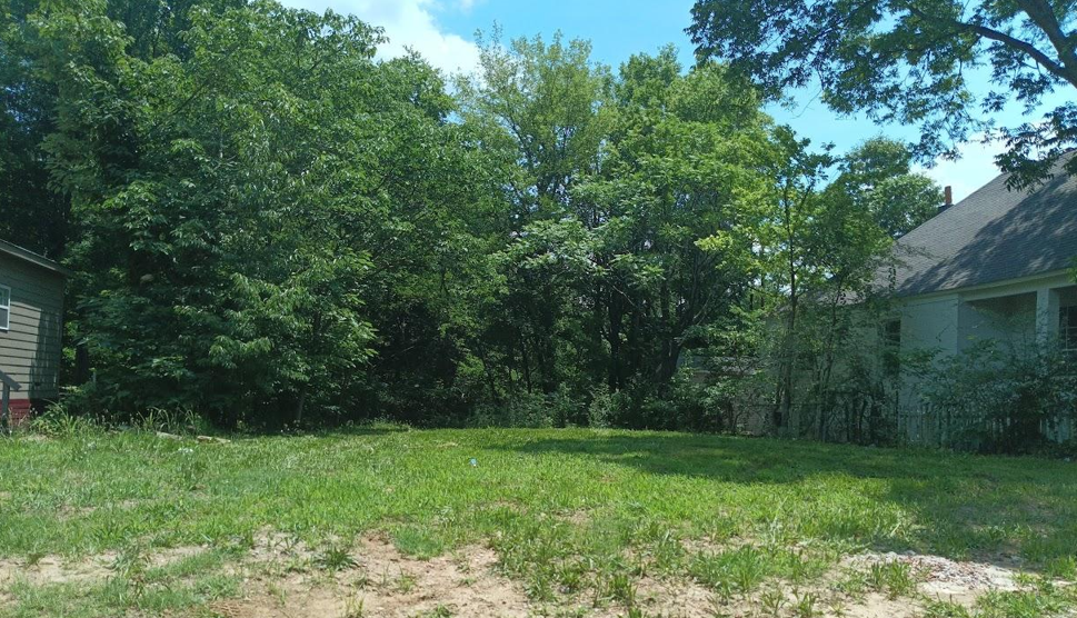 1100 Mississippi photo